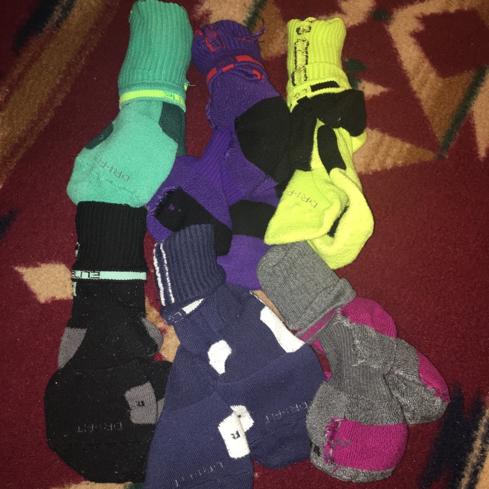 Bundle of 6 Nike Elite Socks ($25 total)